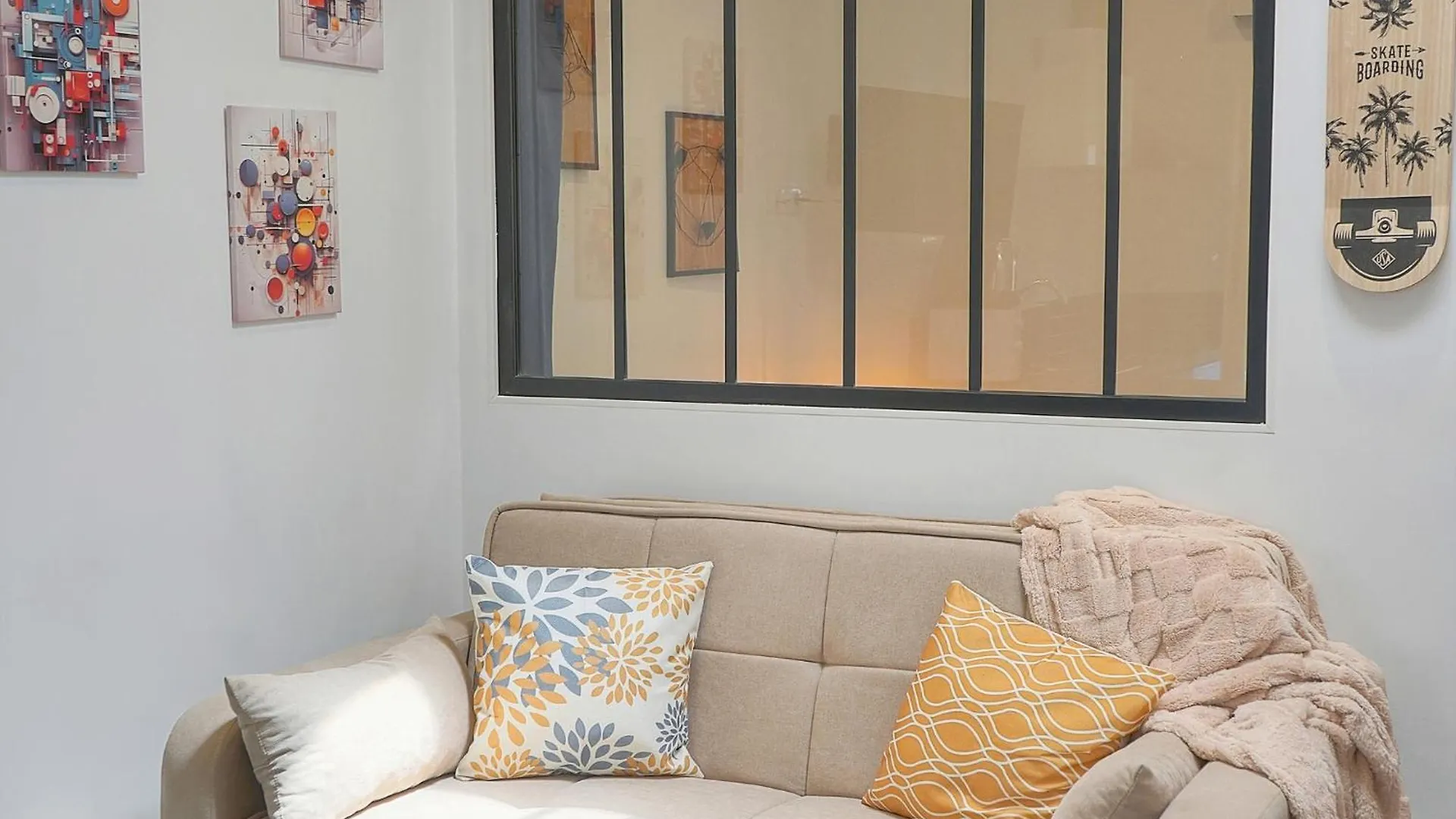 Vca House -5 Appartements - 15Min Mer- Wifi-Clim Cannes Frankrijk