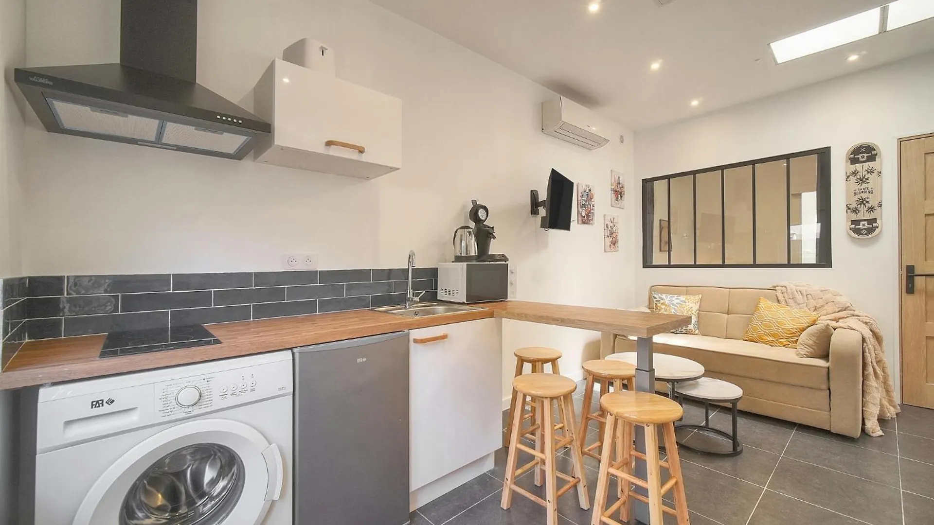 Vca House -5 Appartements - 15Min Mer- Wifi-Clim Cannes Appartement