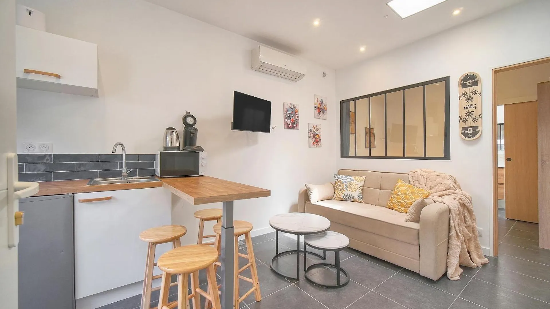 Apartament Vca House -5 Appartements - 15Min Mer- Wifi-Clim Cannes Francja