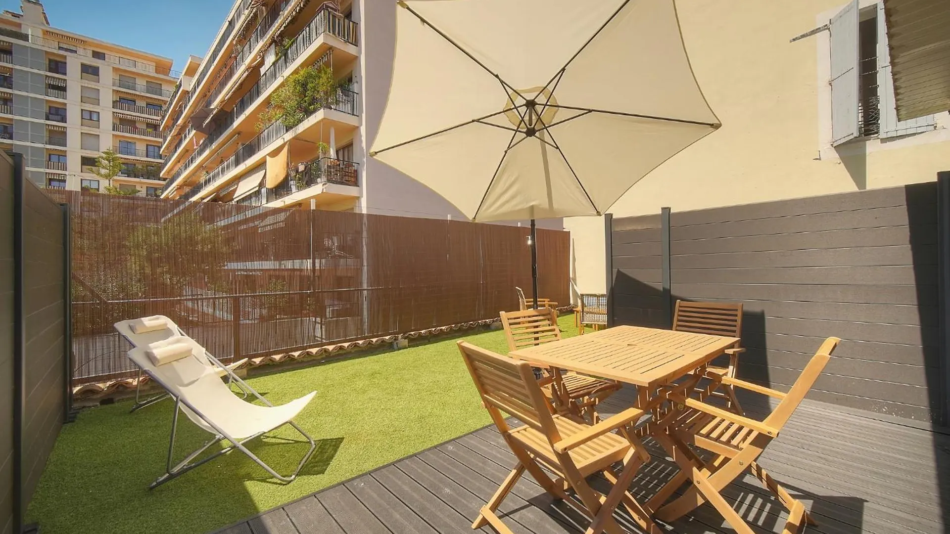 Vca House -5 Appartements - 15Min Mer- Wifi-Clim Cannes Lägenhet