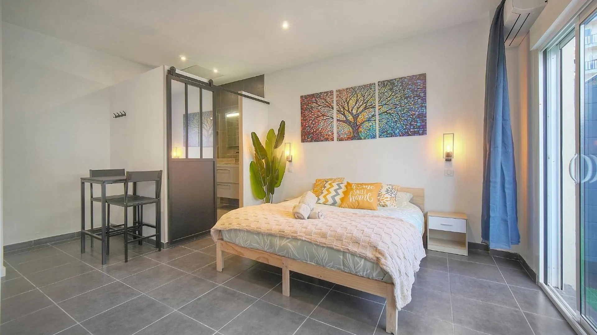 Vca House -5 Appartements - 15Min Mer- Wifi-Clim Κάννες